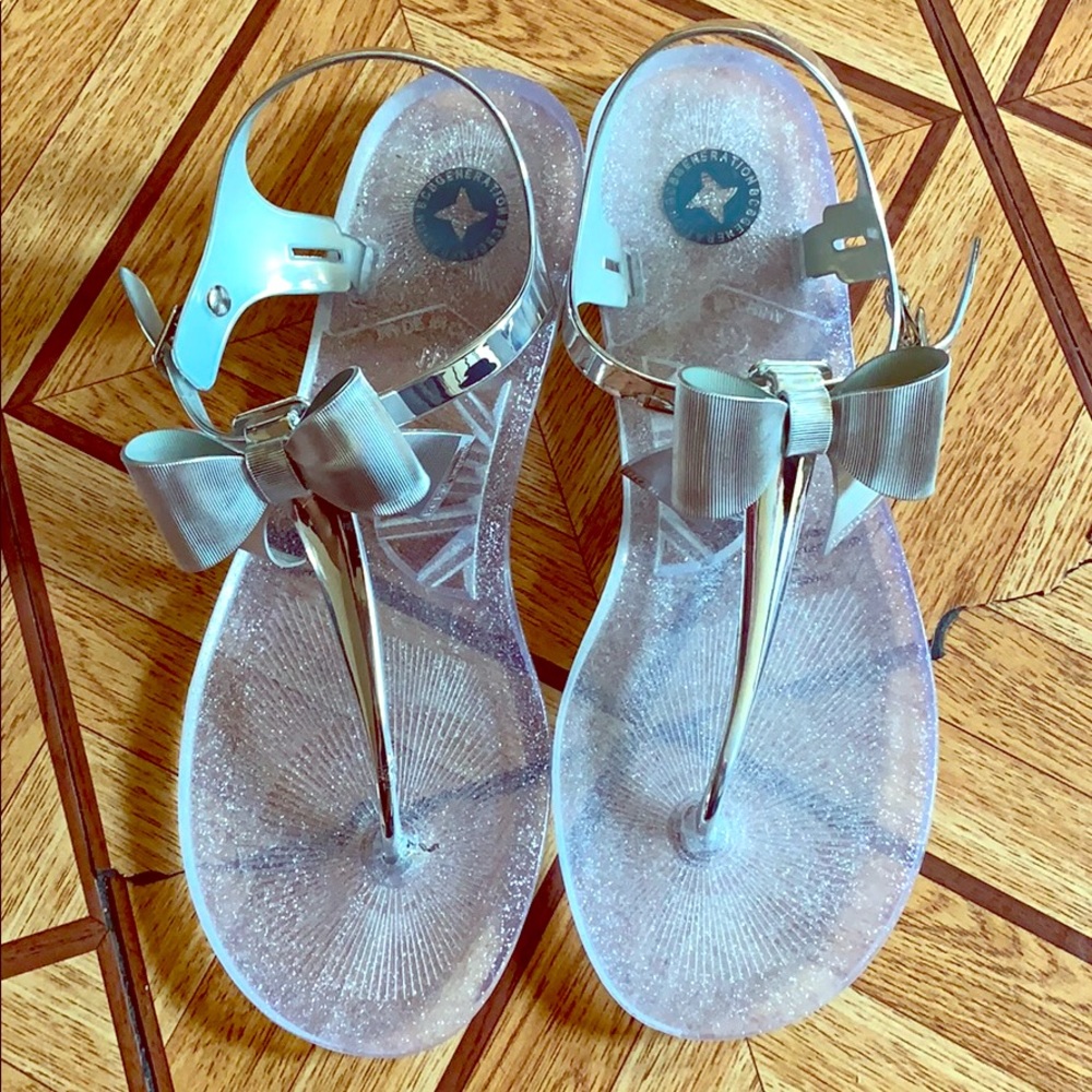 BCBG Women’s Jellies Sandals
